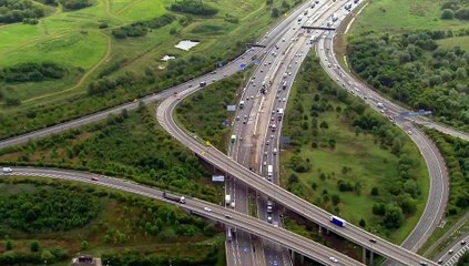 Motorway Hell on the Highway S01E06 (05 May 2023)