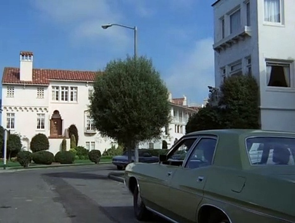 S02E10 - Attentat auf den Zeugen