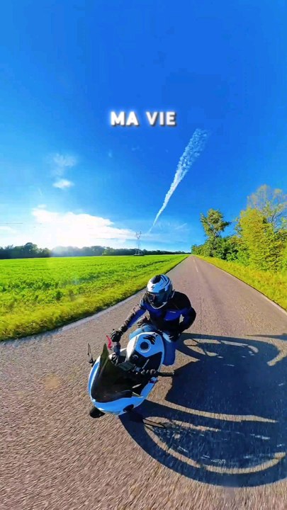 Il n'y a jamais de hasard dans la vie et je ne te remercierais jamais assez d'être à mes côtés #moto #amour #passion