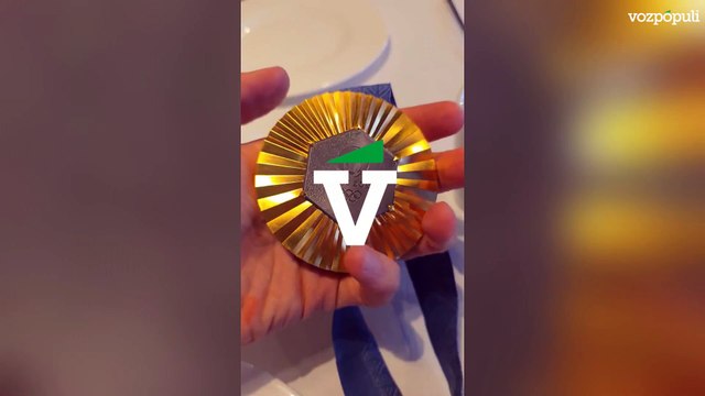Así es una medalla de oro de los JJOO de París 2024
