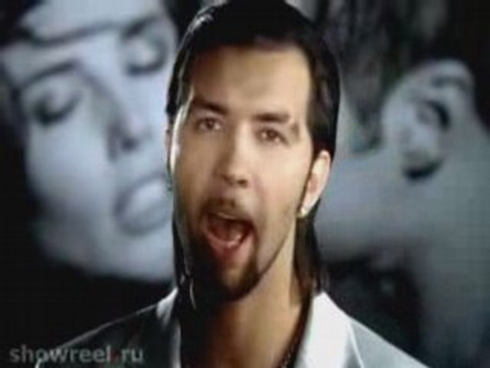 Chai Vdvoem ""ty ne odna""(you"re not one...)