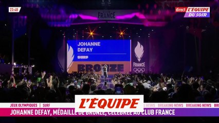 Johanne Defay célébrée au Club France - Surf - JO 2024
