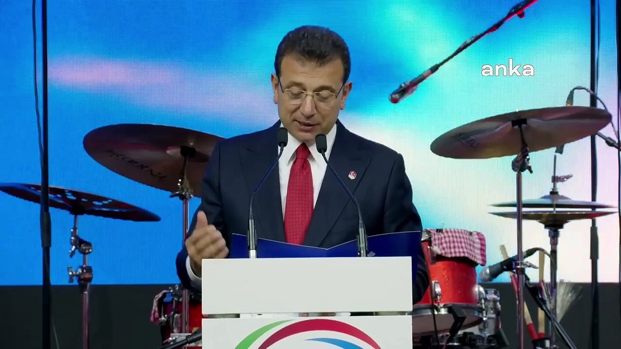 Paris'te İstanbul Evi açıldı; İmamoğlu: Olimpiyat halkalarını, Avrupa ve Asya'yı birbirine bağlayan Boğaz'da görmeyi hayal ediyorum https://t24.com.tr/haber/paris-te-istanbul-evi-acildi-imamoglu-olimpiyat-halkalarini-avrupa-ve-asya-yi-birbirine-baglayan-b