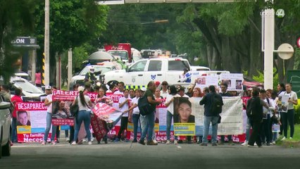 Desaparece madre con su bebé... y olvidan su ficha de búsqueda