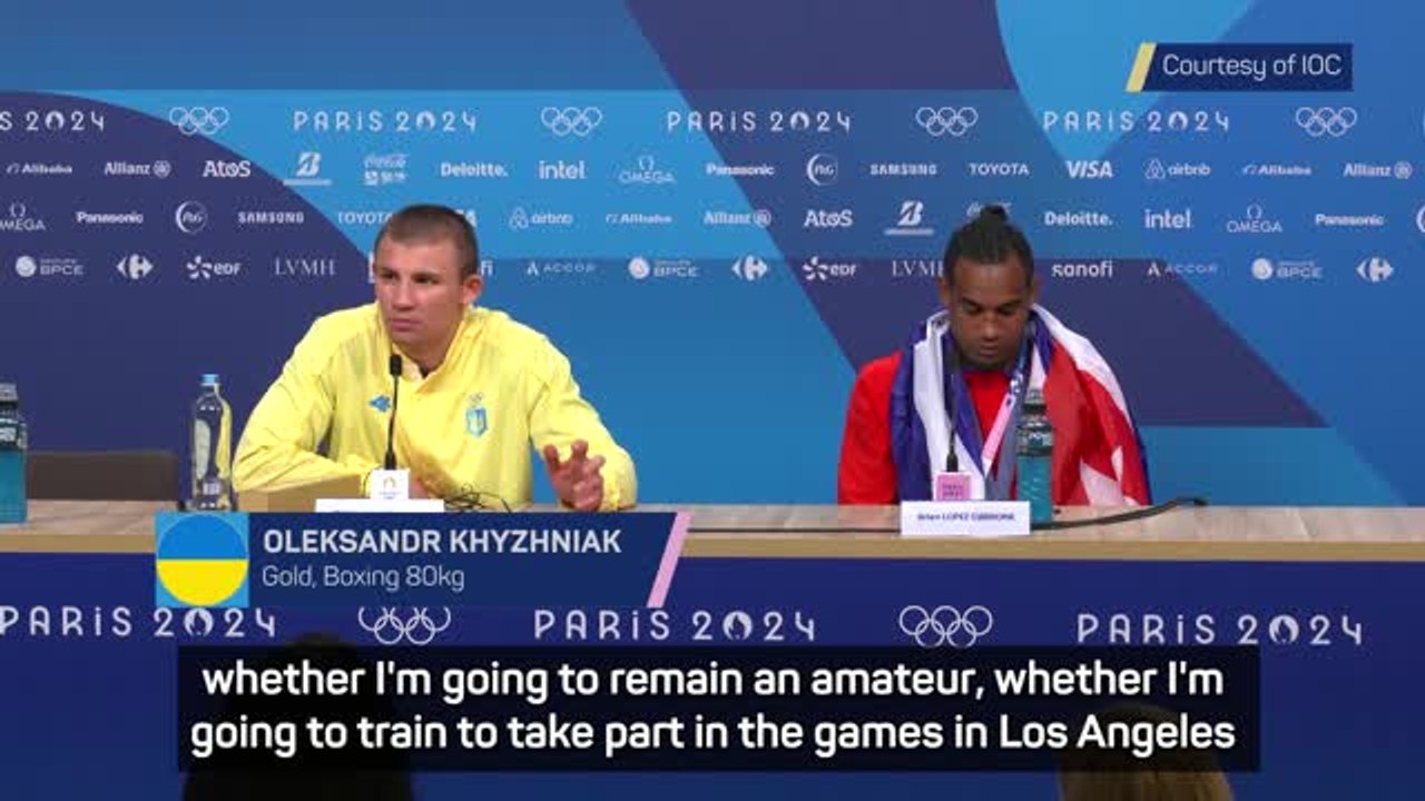 Boxing gold medallist Khyzhniak contemplates going professional