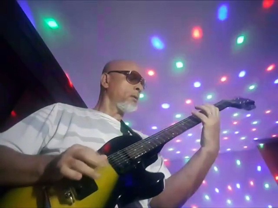 PLANET X  - Snuff delay solo by Renato Sommexe on Guitar prog