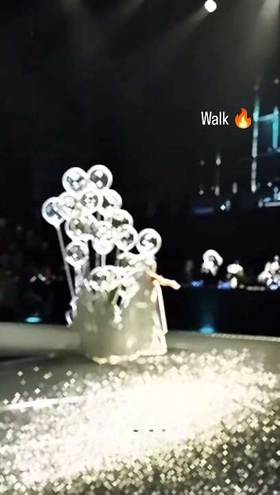 Cute little baby catwalk # Korean show # entertainment # viral