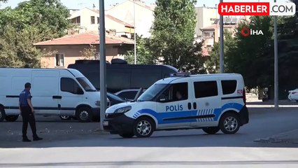 AK Parti binası yakınındaki şüpheli çanta fünye ile patlatıldı