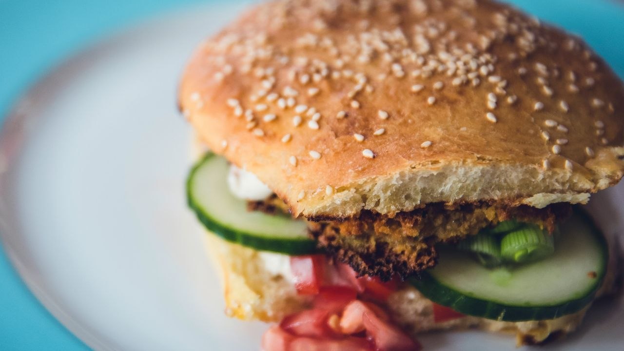 When do kids get after-school hangry?