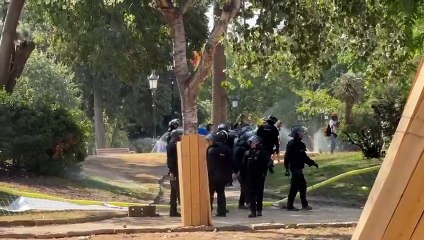 Els Mossos retenen alguns manifestants