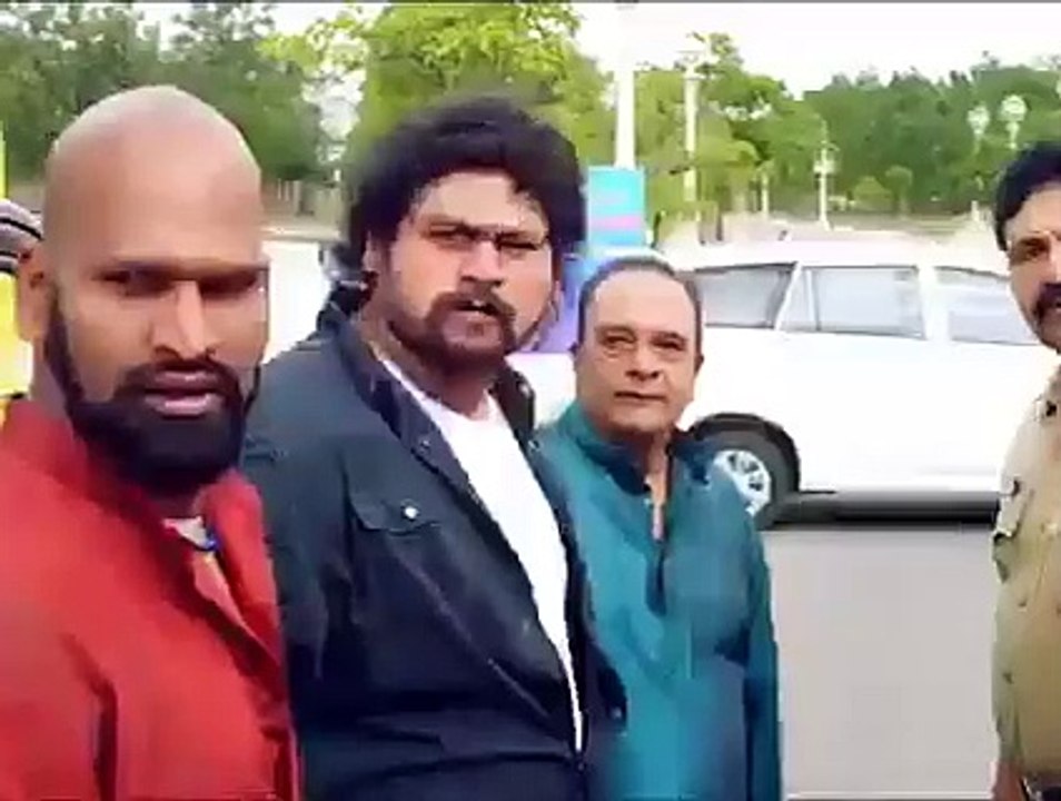 SouthMovie Best Fight Scene #south #hindi #fight #trendingvideo  video Keyword:  South best fight scene South hero best fight scene South Action Scene Gopichand fight scene Prabhas fight scene adipurush trailer South movie Clip in Telugu  South fight scen