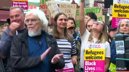 Gb, migliaia di manifestanti contro le proteste e violenze razziste