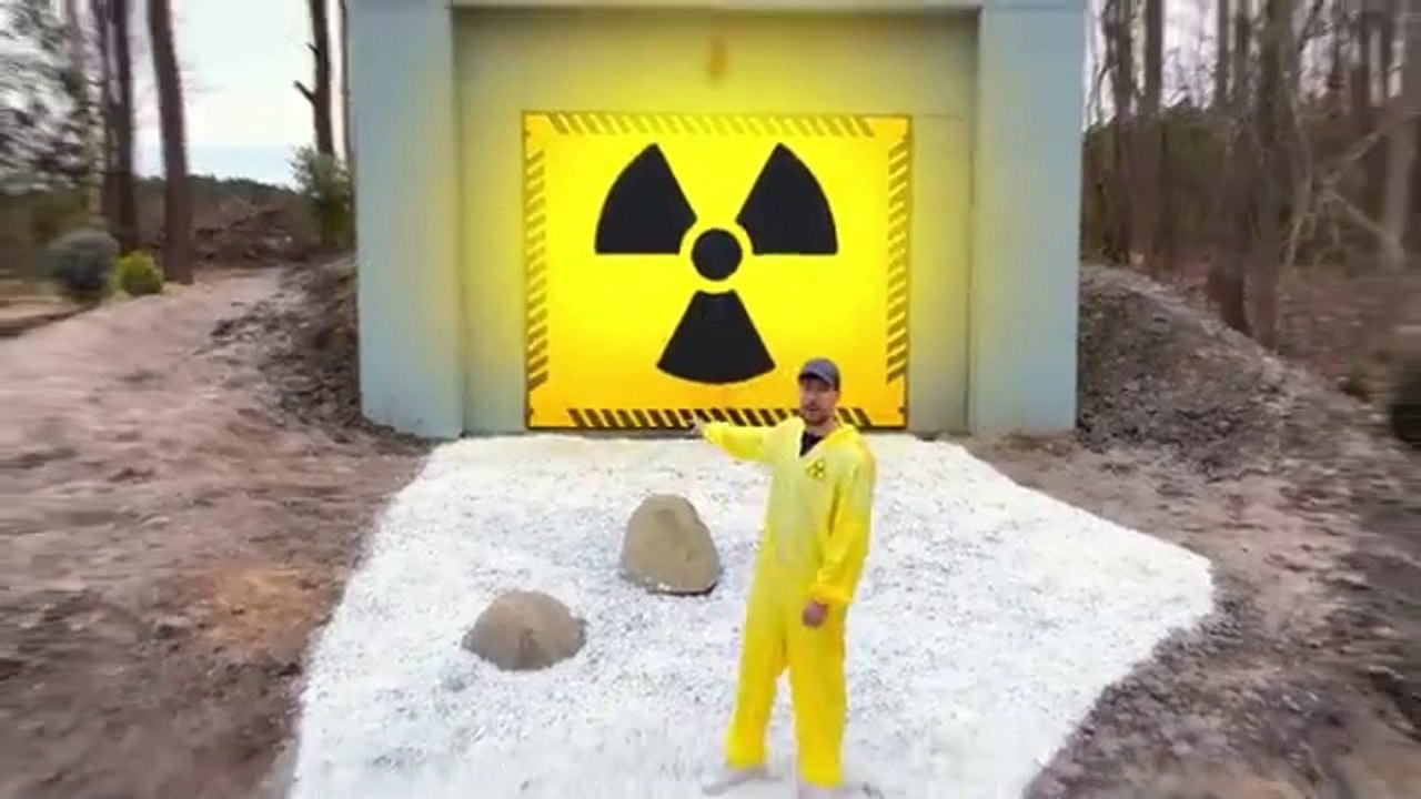 Survive 100 days in Nuclear Bunker, Win $500,000