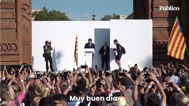 Puigdemont regresa a Catalunya siete años después: Hoy hemos venido para recordarle a los represores que todavía estamos aquí