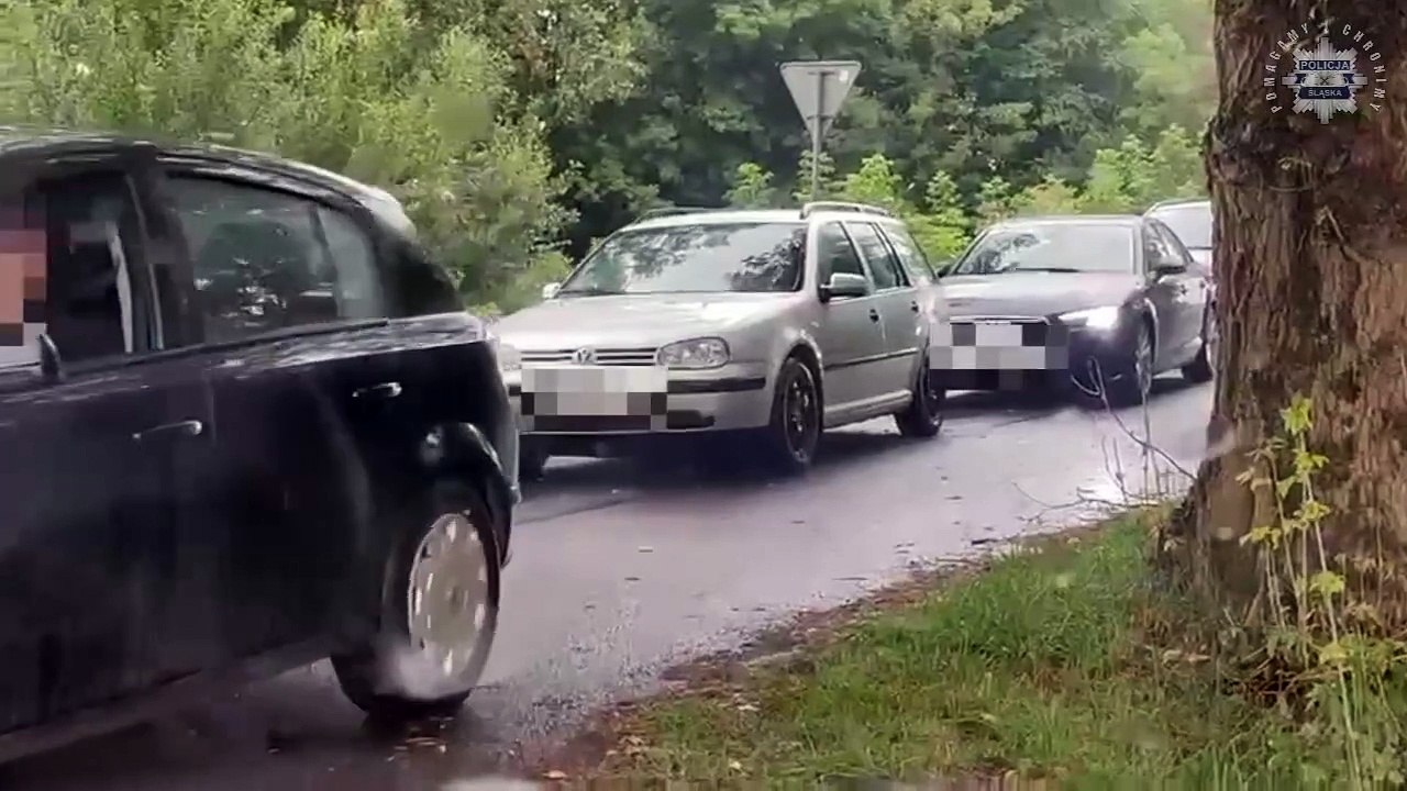 Policjanci nie dopuścili do ustawki pseudokibiców