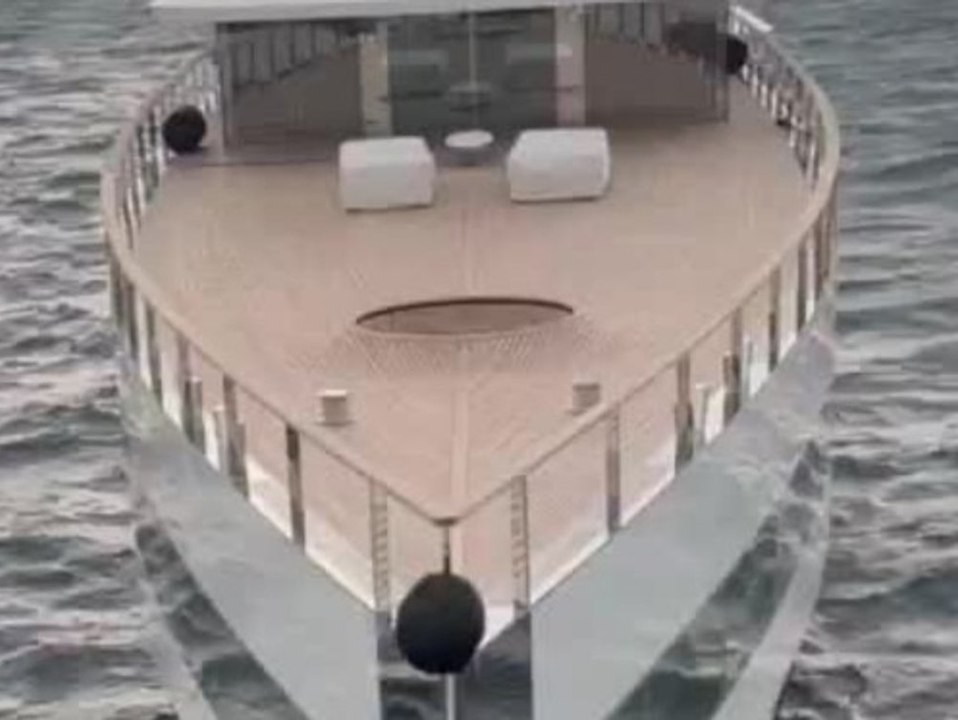 Yacht von Steve Jobs' Witwe kracht in anderes Luxusschiff