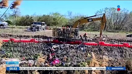 Texas instala una tercera barrera de alambre de púas en el río Bravo