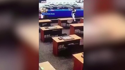 Satranç turnuvasında akıl almaz olay! Cıva dökerek rakibini zehirledi