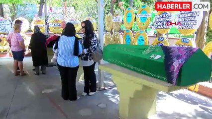 Türkiye'nin ilk kadın beyin cerrahı Aysima Altınok son yolculuğuna uğurlandı