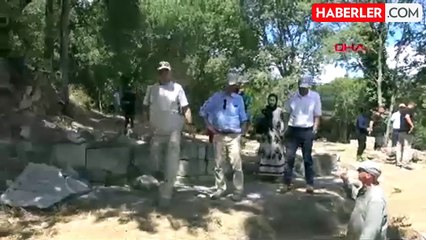 Polonya Büyükelçisi Bathonea Antik Liman Kenti'ni Ziyaret Etti