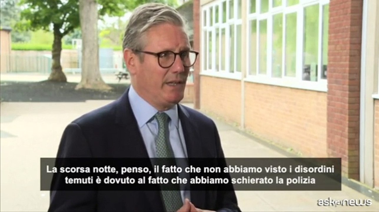 Gb, violenze: il premier Starmer invita a non allentare gli sforzi