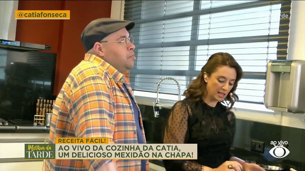 Tiago Abravanel prova mexidão na chapa feito por Catia Fonseca | Band Receitas