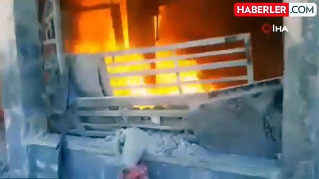 İsrail, Gazze Şeridi'ndeki okullara saldırdı: 15 ölü, 30 yaralı