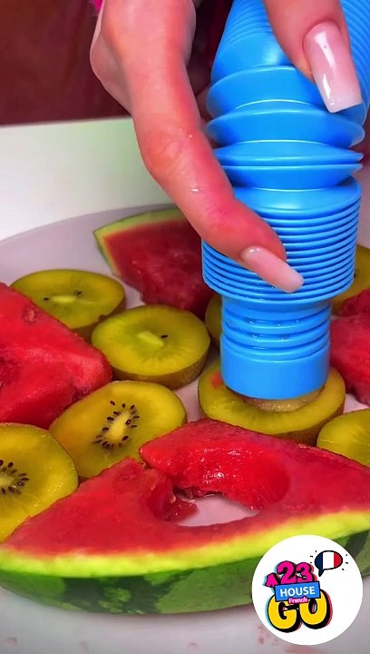FOLIE DE VOL DE FRUITS  GADGETS COOL 