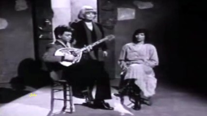 Όσο βαριά ειν΄ τα σίδερα - Ρίτα Σακελλαρίου & Κατερίνα Στανίση (Video Live 1977)