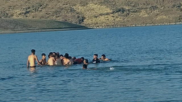 MUŞ'ta baraj gölüne giren Rabia ve onu kurtarmaya çalışan 3 kişi boğuldu, 1 kişi kayıp