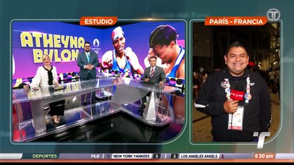 Panameños Paris.mp4