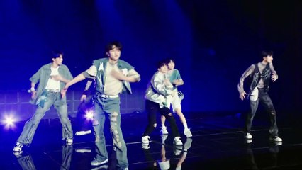 【舞台纯享】《Smoothie》张极 左航 苏新皓 余宇涵 穆祉丞 黄朔 一公舞台舞蹈考核 _ 登陆日 _ TRANSFORMPROJECT _ iQIYI综艺