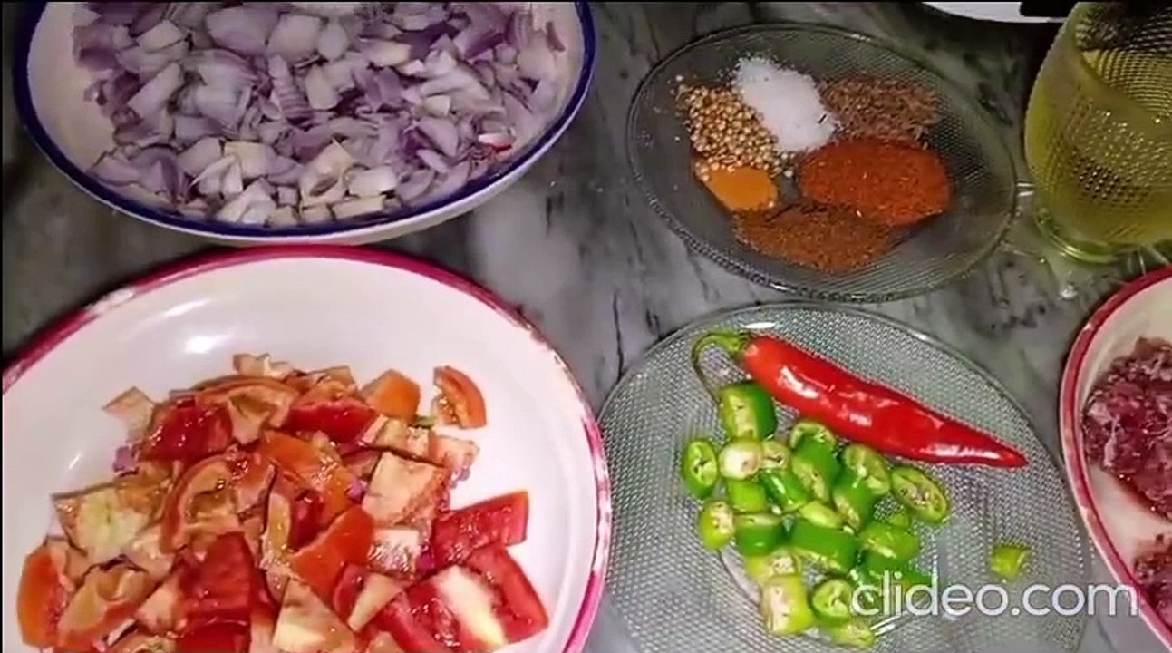 Dum ke qeeme ki recipe in Pakistani style