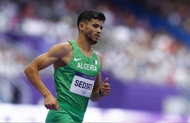 العداء الجزائري سجاتي يبلغ نهائي سباق 800 م