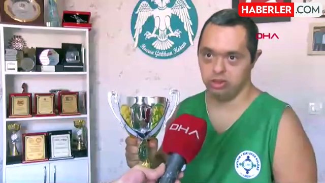 Down Sendromlu bireyler başarı için spora devam etmeli