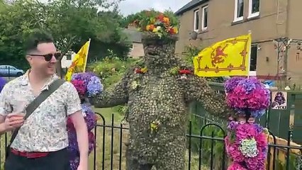 Man covered in over 13,000 sticky plant heads as part of 900-year-old tradition