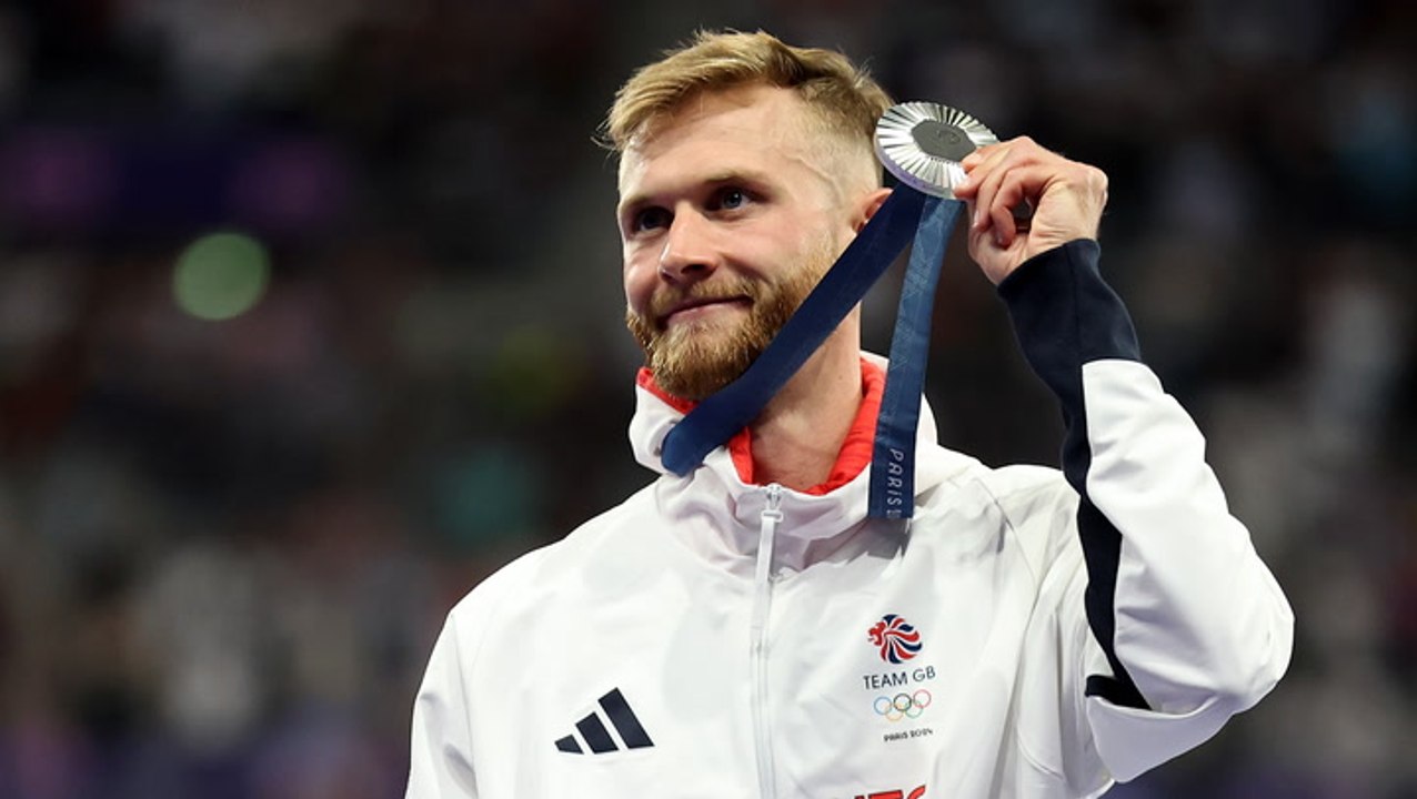 Josh Kerr breaks silence on Jakob Ingebrigtsen exchange before Olympic 1500m race