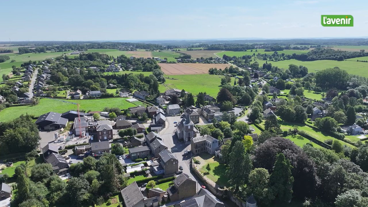L'église au milieu du village : Villers-le-Temple