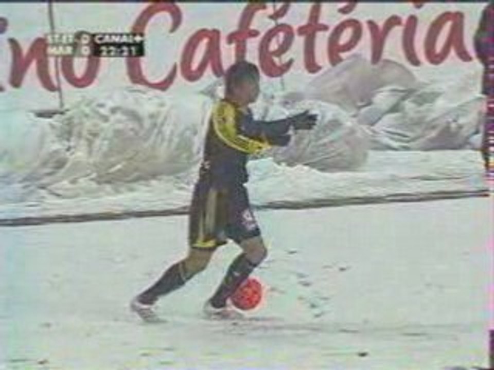 OM St Etienne 06.03.05 Nakata joue sans le ballon
