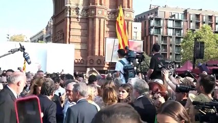 Los Mossos siguen buscando a Puigdemont porque no descartan que todavía esté en Cataluña