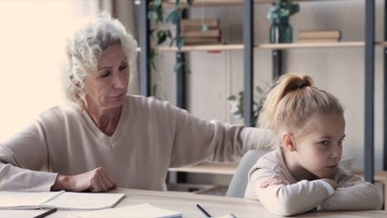 Hidden Signs Your Child Might Be Nervous About Going Back to School 🏫