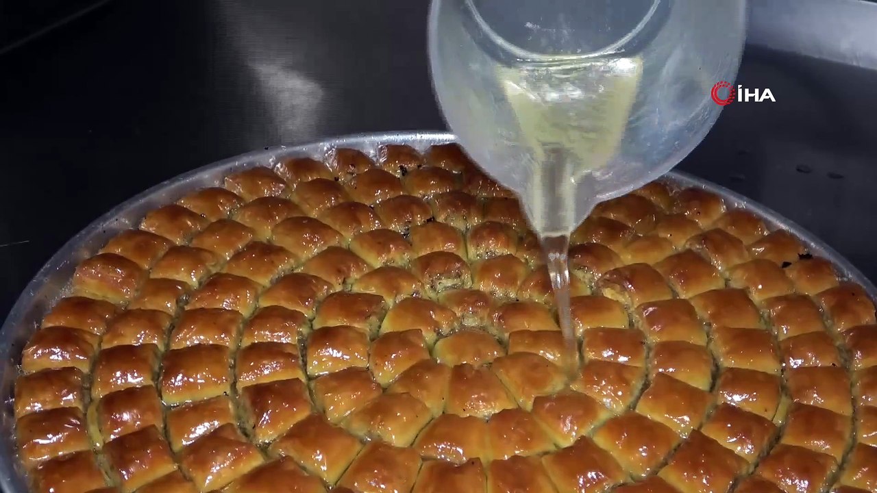 1335