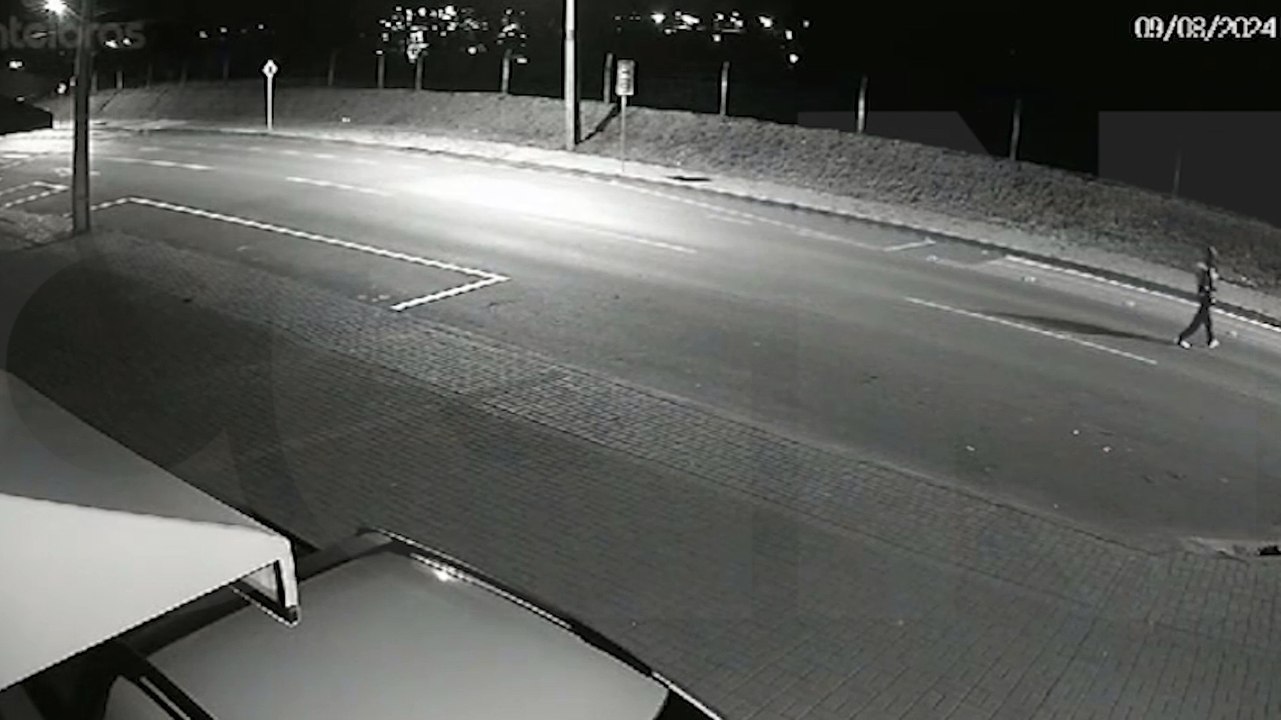 Criminosos são flagrados praticando furto em empresa no Brasmadeira