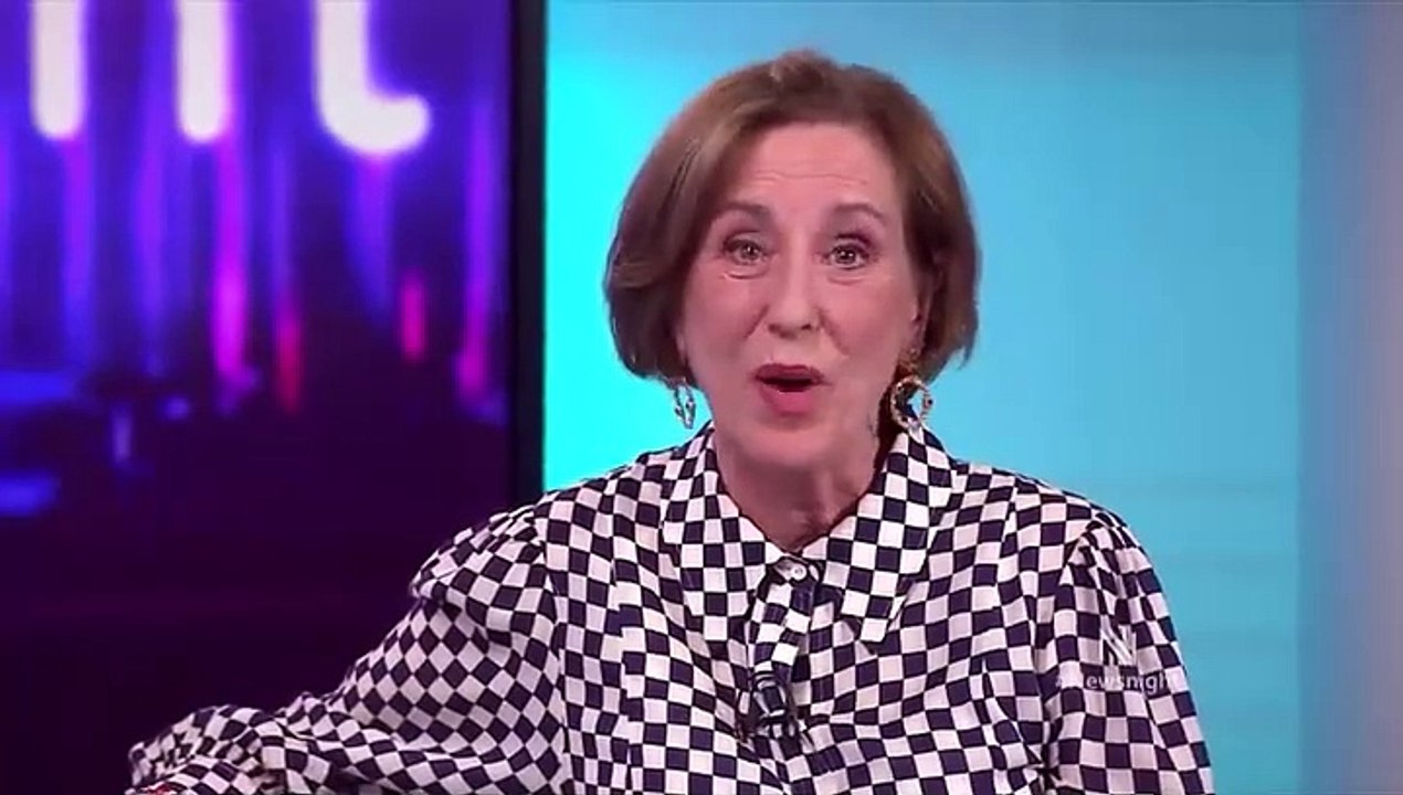 Kirsty Wark signs off from Newsnight for the last time