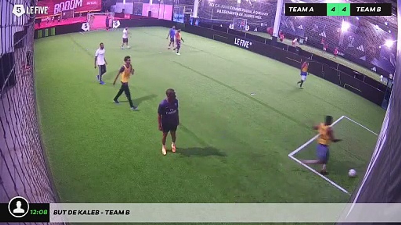 But de Kaleb - Team B