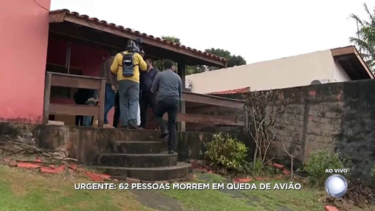 Polícia e equipe da Jovem Pan entram em atrito após tragédia de avião em SP: "Sem violência"