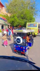 Amer fort ethe 12 Raniya da Mahal jithe purane jamane de toilet bathroom Bane te 12 Raniya di dari