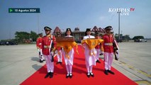 [FULL] Detik-Detik Duplikat Bendera Pusaka & Teks Proklamasi Diterbangkan dari Bandara Halim ke IKN