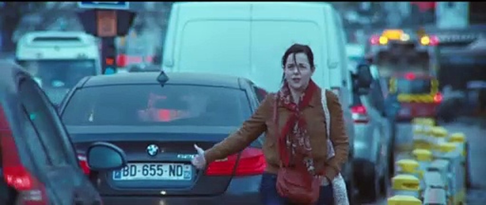 Full_Time___À_plein_temps__2022__-_Trailer__English_subs_(360p)