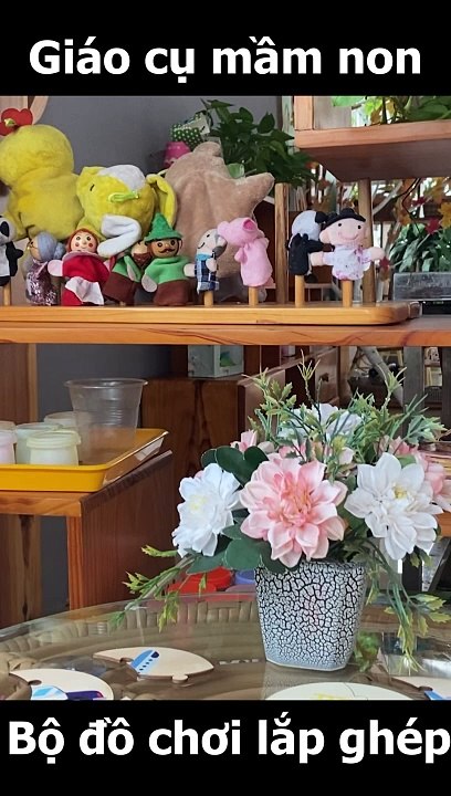 Puzzle toys help 4-5 year old children develop logical thinking Đồ chơi lắp ghép giúp bé 4 -5 tuổi phát triển tư duy logic
